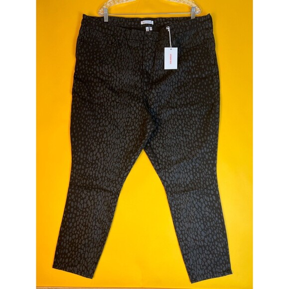 Good American Good Legs Crop Leopard Jeans Womens 24 Black Printed High Rise NWT - Picture 3 of 10